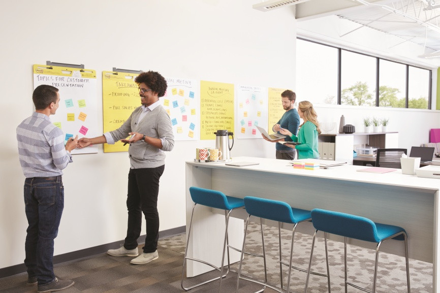Blok na flipchart Post-it samoprzylepny gładki 25k